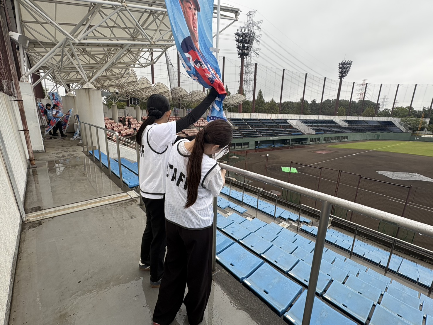 サービス経営学部の学生が埼玉武蔵ヒートベアーズ冠試合を運営しました